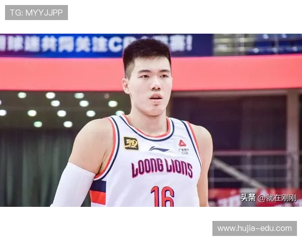 广东男篮官方宣布彰华非陈国豪加盟龙狮 焦泊乔将转会宏远 广东男篮官方宣布彰华非陈国豪加盟龙狮 焦泊乔将转会宏远